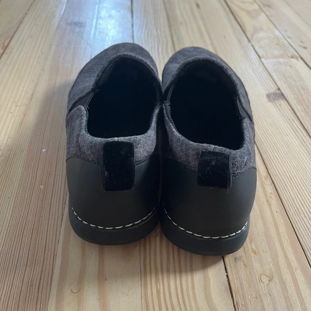 Alegria AXI-7001X Grey Snakeskin Slip On Shoes Womens 38 Comfort Casual Loafers‎